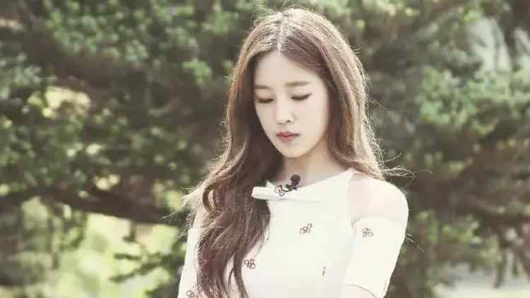 追蹤報(bào)道 | 韓媒：韓歌手樸寶藍(lán)在朋友聚會(huì)中猝死 未發(fā)現(xiàn)輕生痕跡