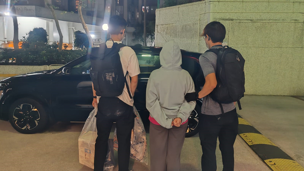 警破牛頭角毒品儲存?zhèn)} 拘一女檢36萬元氯胺酮