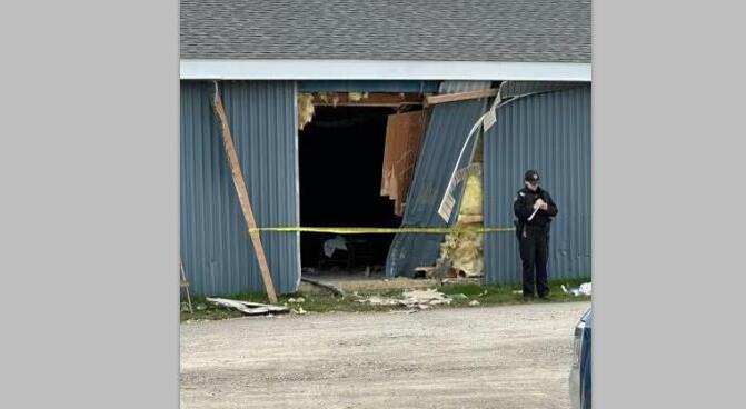 美國一司機(jī)醉駕撞入生日派對(duì)致2死15傷