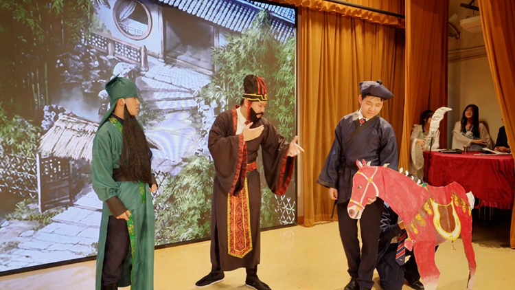 有片｜戲劇、創(chuàng)科、課外實踐……香港這所中學的愛國課程太有料！