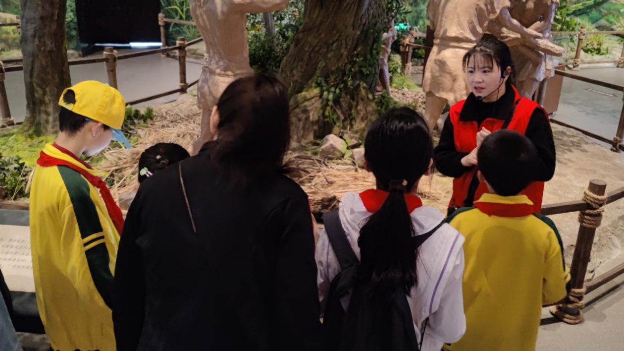 安徽巢湖經(jīng)開區(qū)開展「走進博物館 探尋歷史之美」親子研學(xué)活動