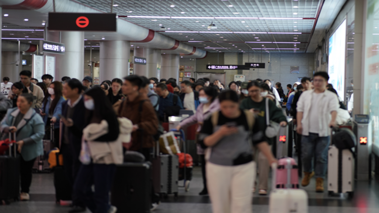 廣州地鐵有望試行「閘機(jī)常開(kāi)門」