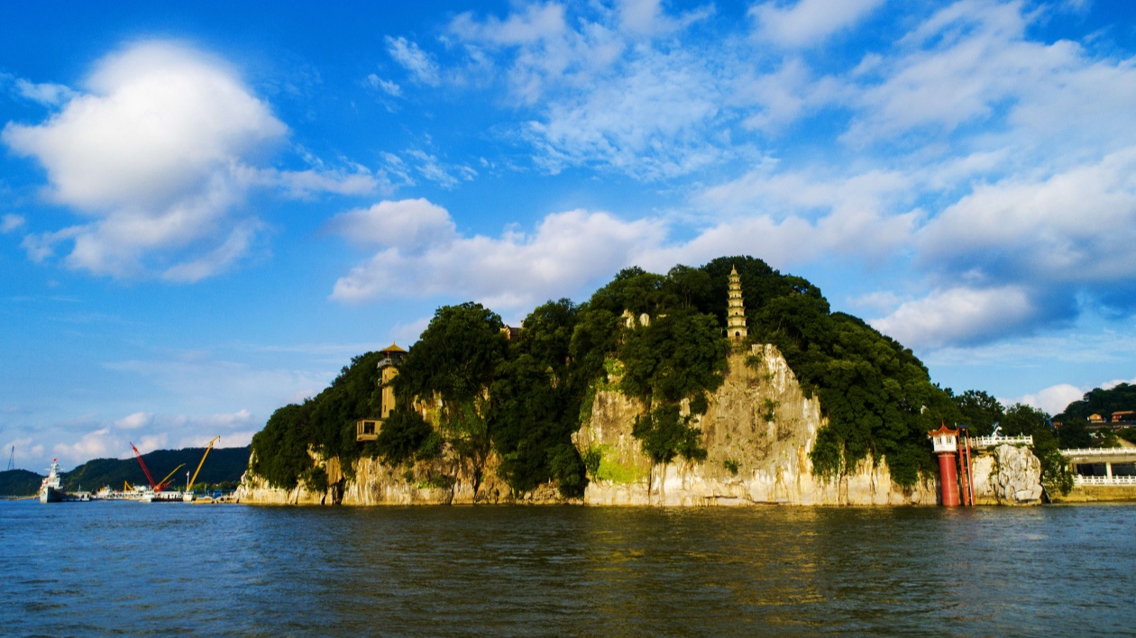 海外華文媒體采風(fēng)九江行（五）：湖口——江湖兩色 石鐘千年