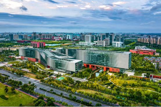 未來產業(yè)看合肥高新〡前瞻佈局量子賽道 從並跑邁向領跑