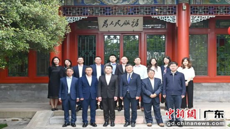 多方簽署未來(lái)設(shè)計(jì)創(chuàng)新合作協(xié)議助力灣區(qū)發(fā)展