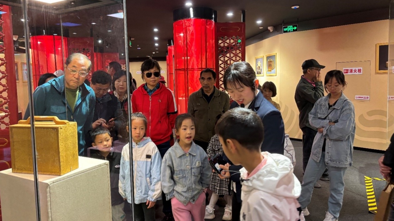 多元產(chǎn)品供給 創(chuàng)新花式寵「客」 雅安文旅市場(chǎng)持續(xù)升溫