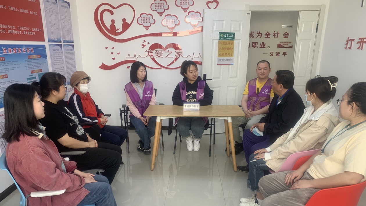 哈市平房區(qū)新疆街道：「5+N」工作平臺助推基層平安建設取得新突破