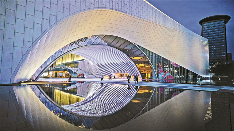 深圳光明文化藝術(shù)中心榮獲魯班獎(jiǎng)