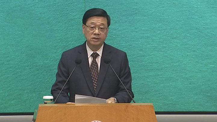 內(nèi)地增8個(gè)自由行城市 李家超：為本港經(jīng)濟(jì)添龐大動(dòng)力