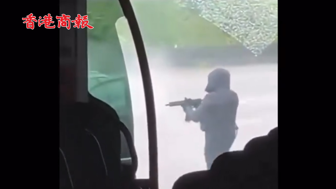 有片丨法國發(fā)生襲擊囚車事件 造成2死3重傷