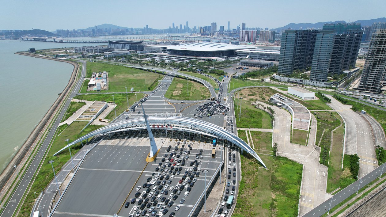 超過1000萬次！港珠澳大橋今年出入境客流創(chuàng)歷史最快記錄