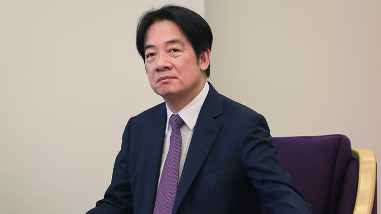 日月譚天丨大勢不可逆，民意不可違！坐在「小馬紮」上的賴清德要認清這三點