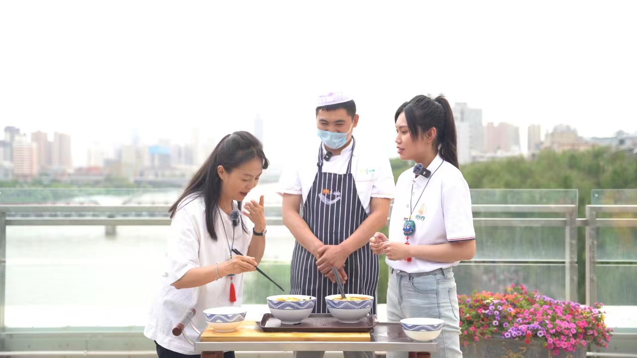 百萬點擊全網(wǎng)「引流」助力蘭馬：蘭州文旅特色直播成「爆款」