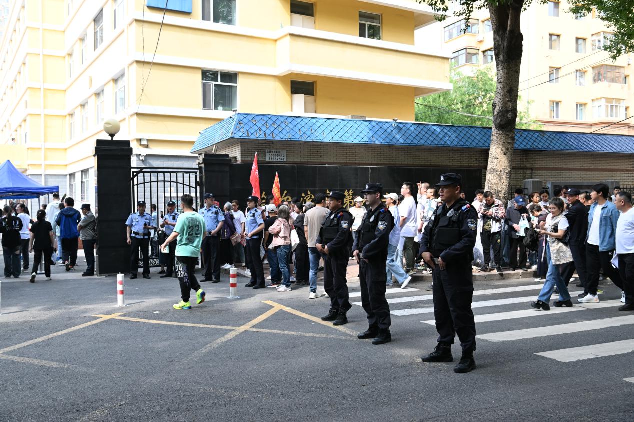 和莘莘學子一起「交卷」！冰城公安高考安保圓滿收官