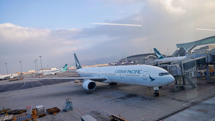 6·25起本港所有國泰航班起飛前60分鐘停止辦理登機(jī)服務(wù)