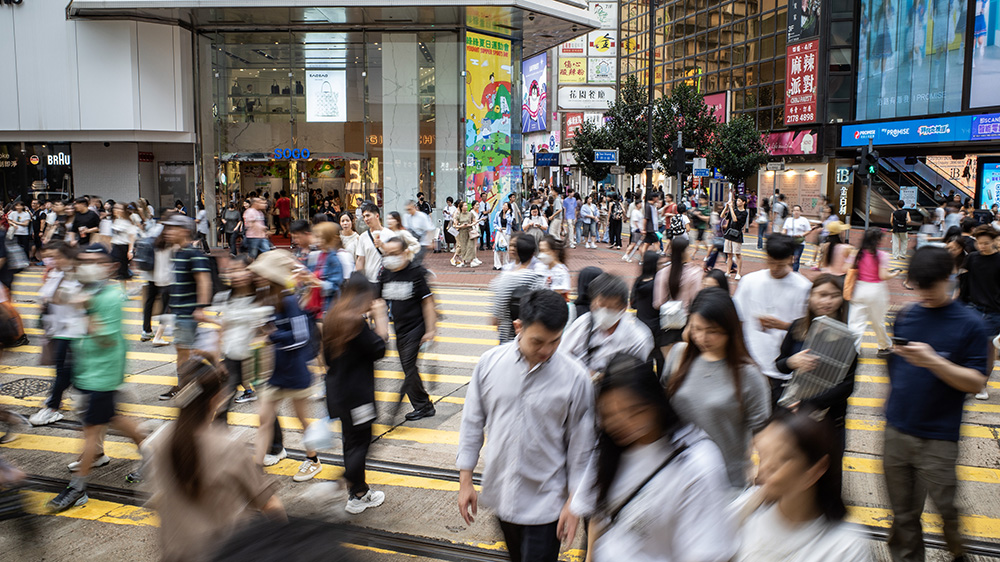 5月初步訪港旅客340萬人次 按年升兩成