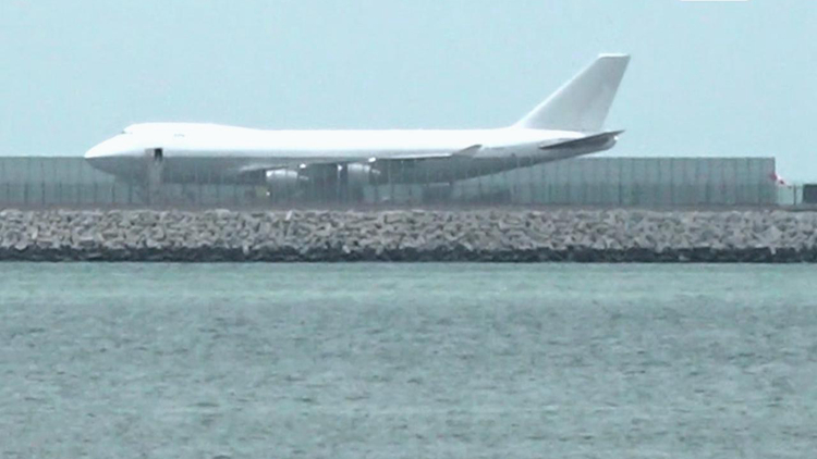 追蹤報道｜機(jī)場北跑道重開 恢復(fù)雙跑道運作 逾180班航班延誤