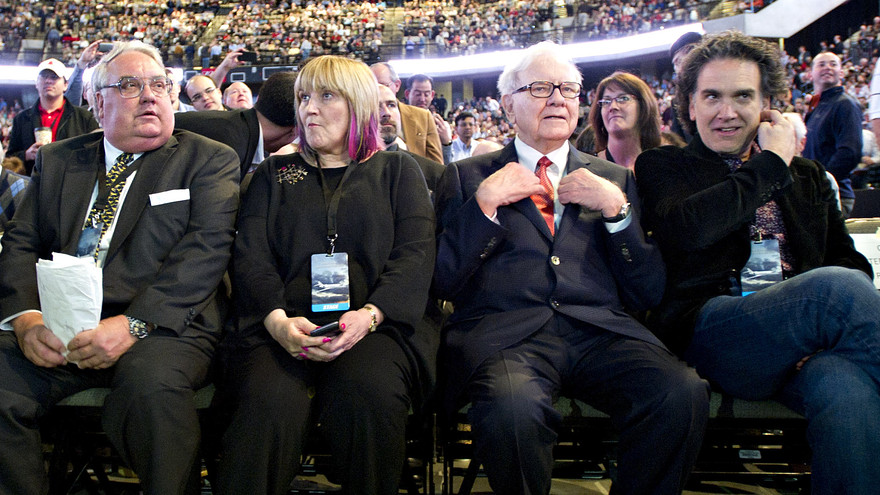 巴菲特修改遺囑：遺產(chǎn)捐贈(zèng)成立慈善基金 3子女接管萬億身家