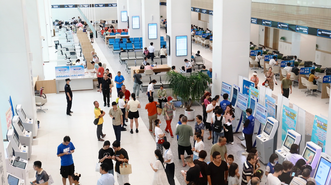服務(wù)更貼心！珠海市民服務(wù)中心正式啟用
