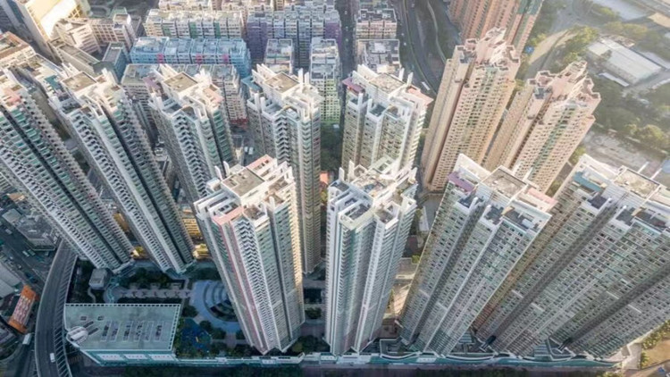 【港樓】中原：上半年整體樓宇買賣3.5萬宗  創(chuàng)兩年半新高