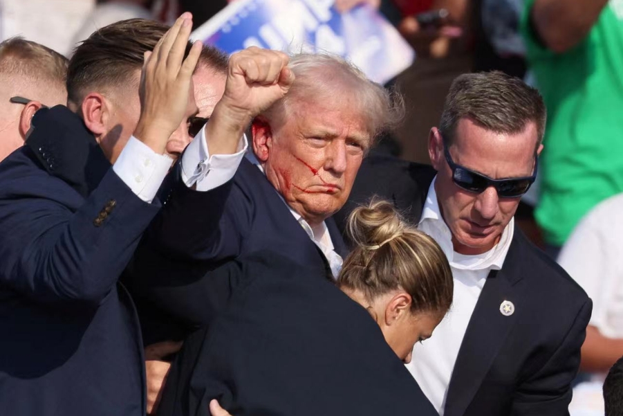 追蹤報(bào)道｜特朗普競選集會疑遭槍擊 2人死亡 拜登暫停所有競選外出活動(dòng)