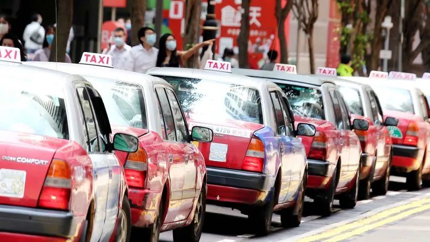 李家超：評(píng)估網(wǎng)約車需求及安全標(biāo)準(zhǔn) 冀通過「組合拳」提升服務(wù)