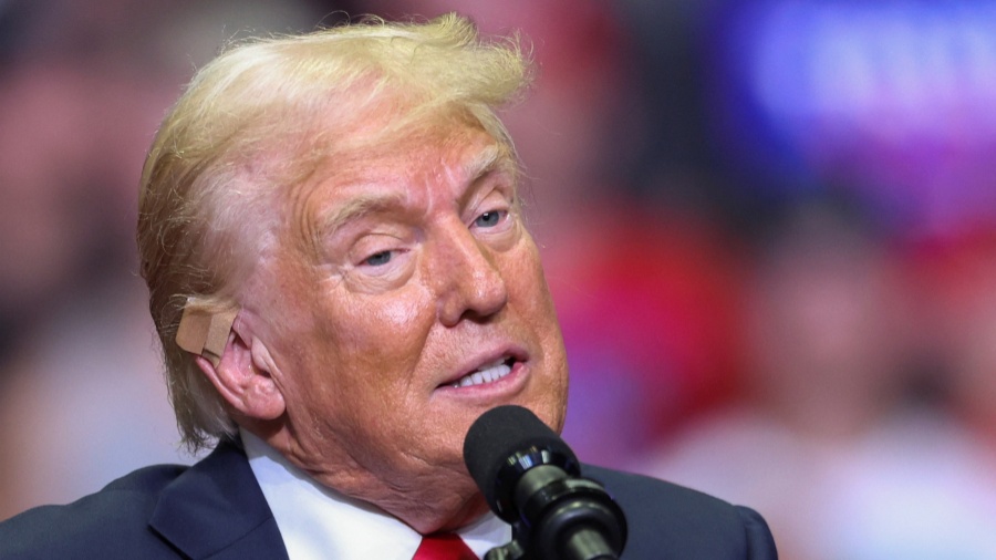 多圖 | 特朗普遭「未遂刺殺」後首次現(xiàn)身密歇根州競選集會