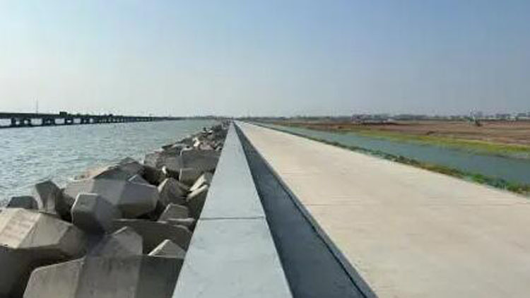 深圳機(jī)場(chǎng)三跑道明年底投用