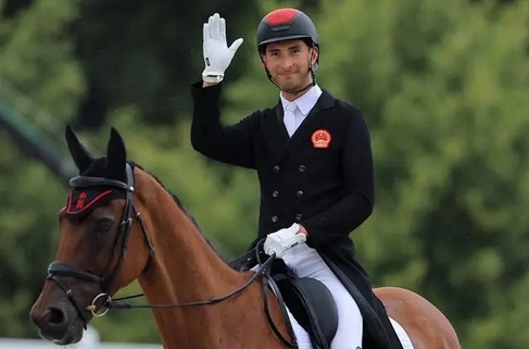 裁判干擾馬匹 中國(guó)選手名次從第3名跌至第32名 投訴被駁回 