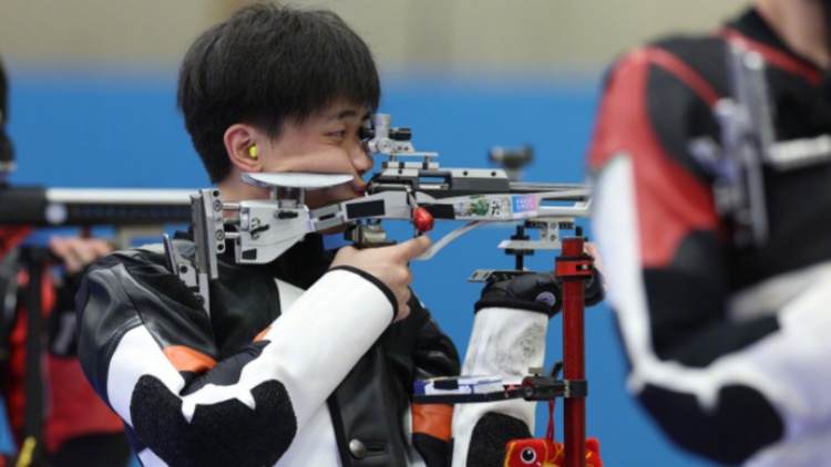 巴黎奧運 | 第十金！劉宇坤奪射擊男子50米步槍三姿金牌