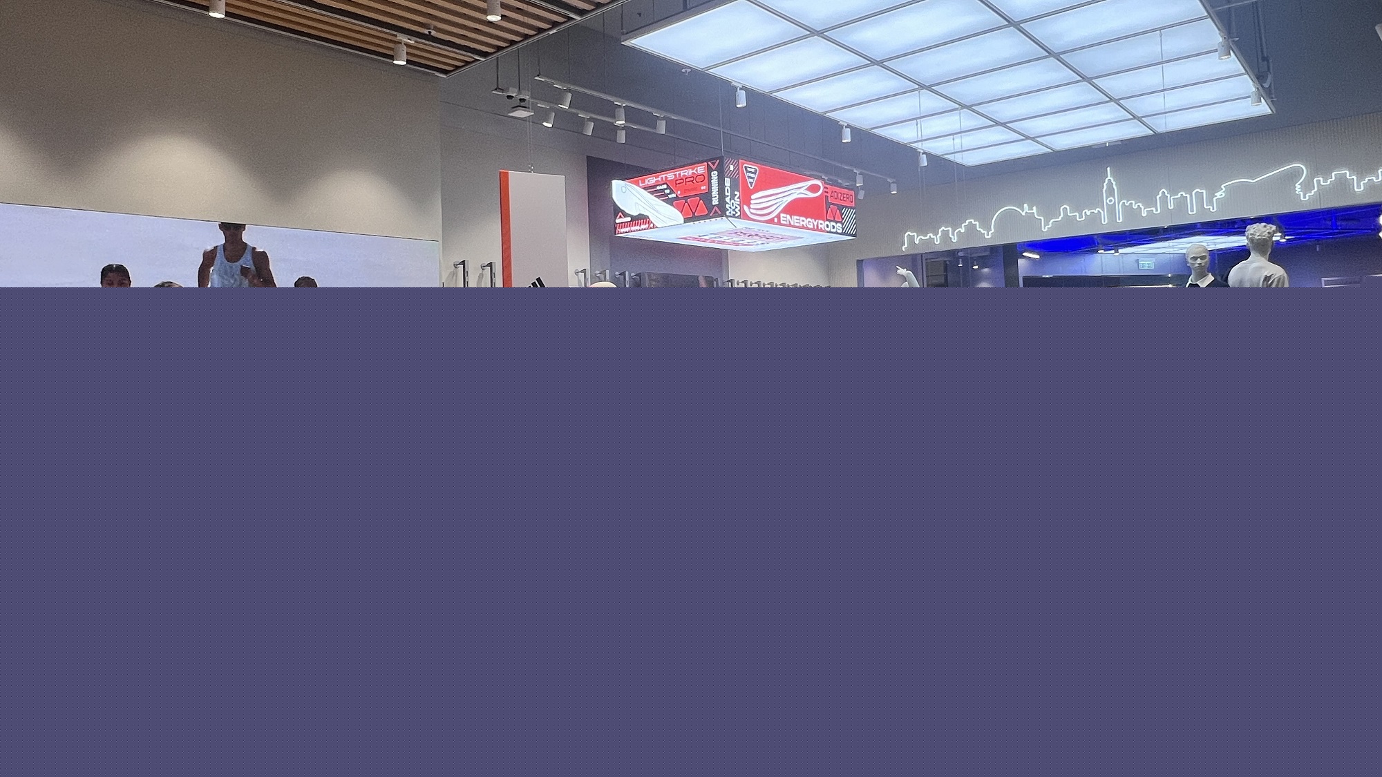 【購物】運(yùn)動品牌朗豪坊店重開