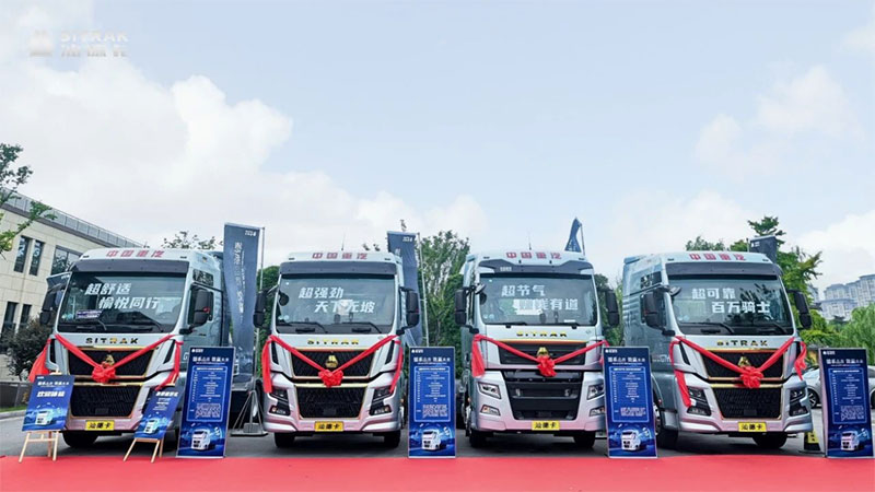 中國重汽全新一代燃?xì)廛嚕河每萍假嶅X的重卡