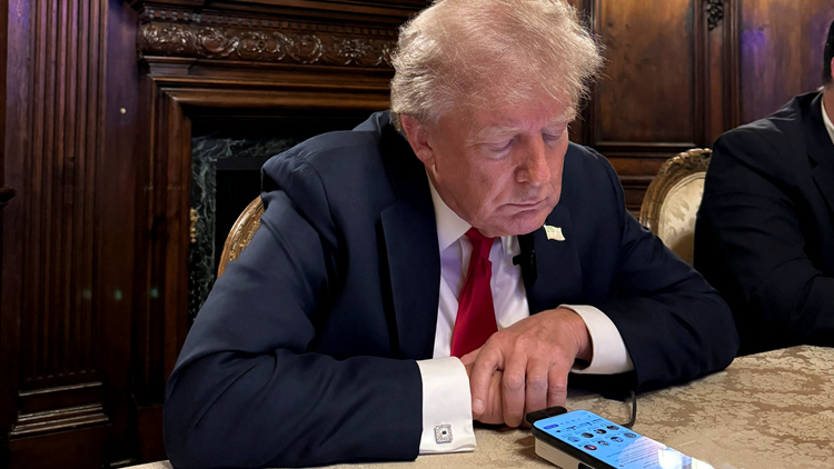 與馬斯克首次網(wǎng)上直播對談超2小時 特朗普稱美冇高鐵不合理