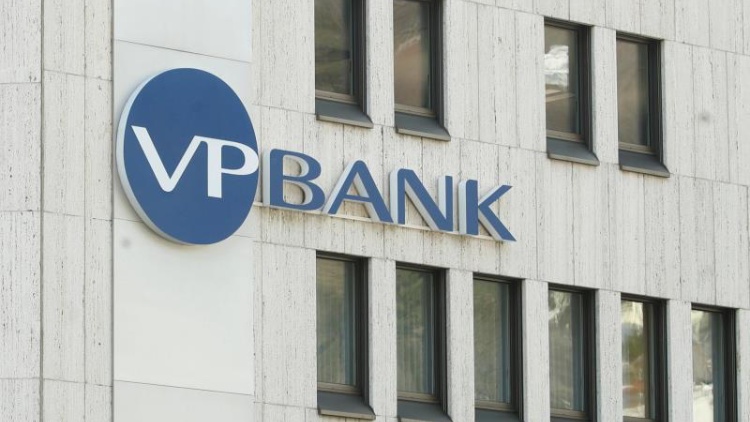 睿盛銀行亞洲CEO請辭 將退出香港、亞洲僅留新加坡據點