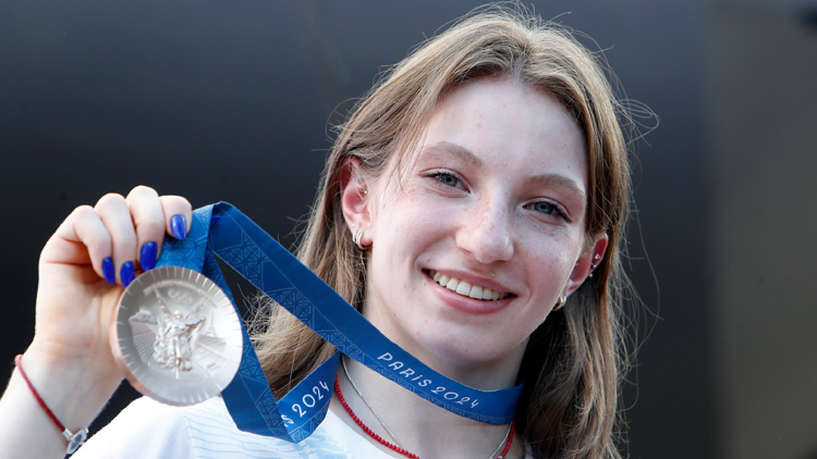 美國(guó)申訴無(wú)效！羅馬尼亞選手重獲奧運(yùn)銅牌