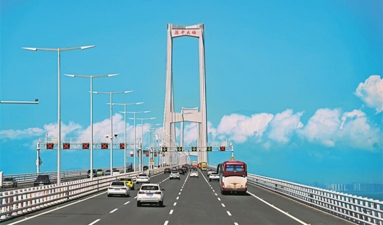 深中通道車流總量300萬車次 將增多項(xiàng)旅遊服務(wù)