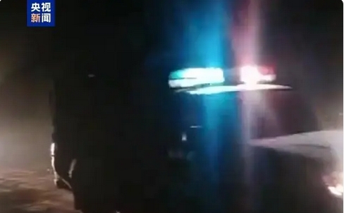 巴基斯坦東部警察車隊(duì)遇襲致11死7傷