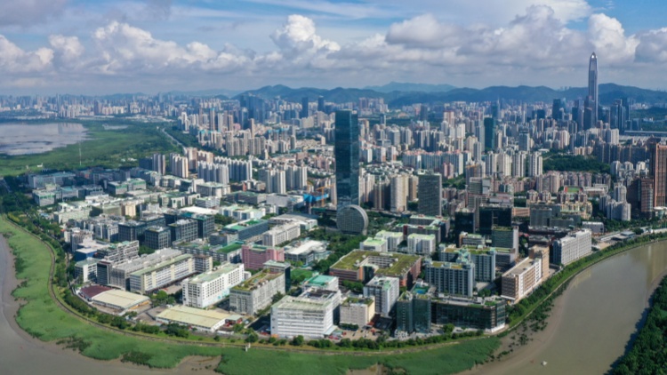 深圳經(jīng)濟(jì)特區(qū)建立44周年 經(jīng)濟(jì)總量從2.7億元增至3.46萬億元