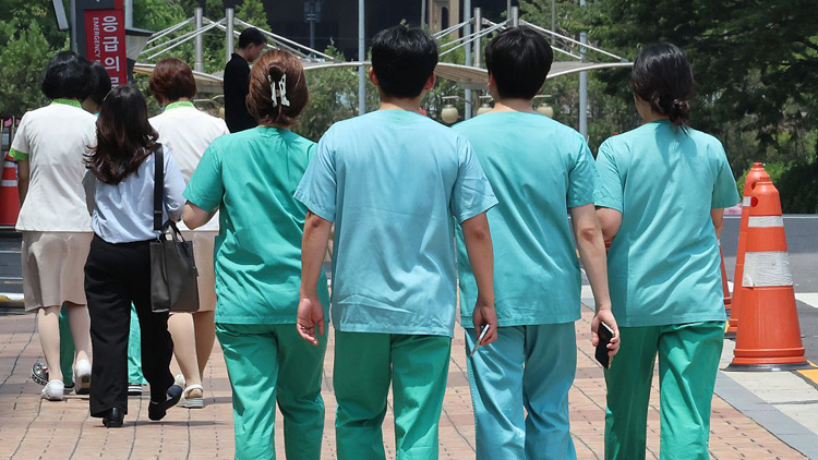 韓國(guó)通過法律 允許醫(yī)師助理承擔(dān)醫(yī)生部分診療職責(zé)