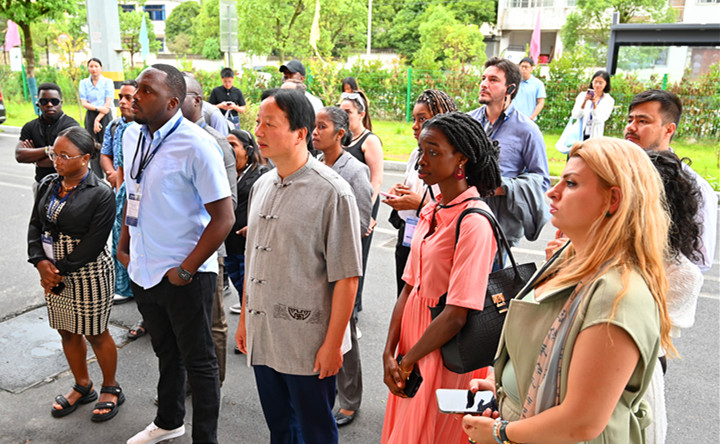 皖祁門：「國(guó)際生」遇見「祁門紅」