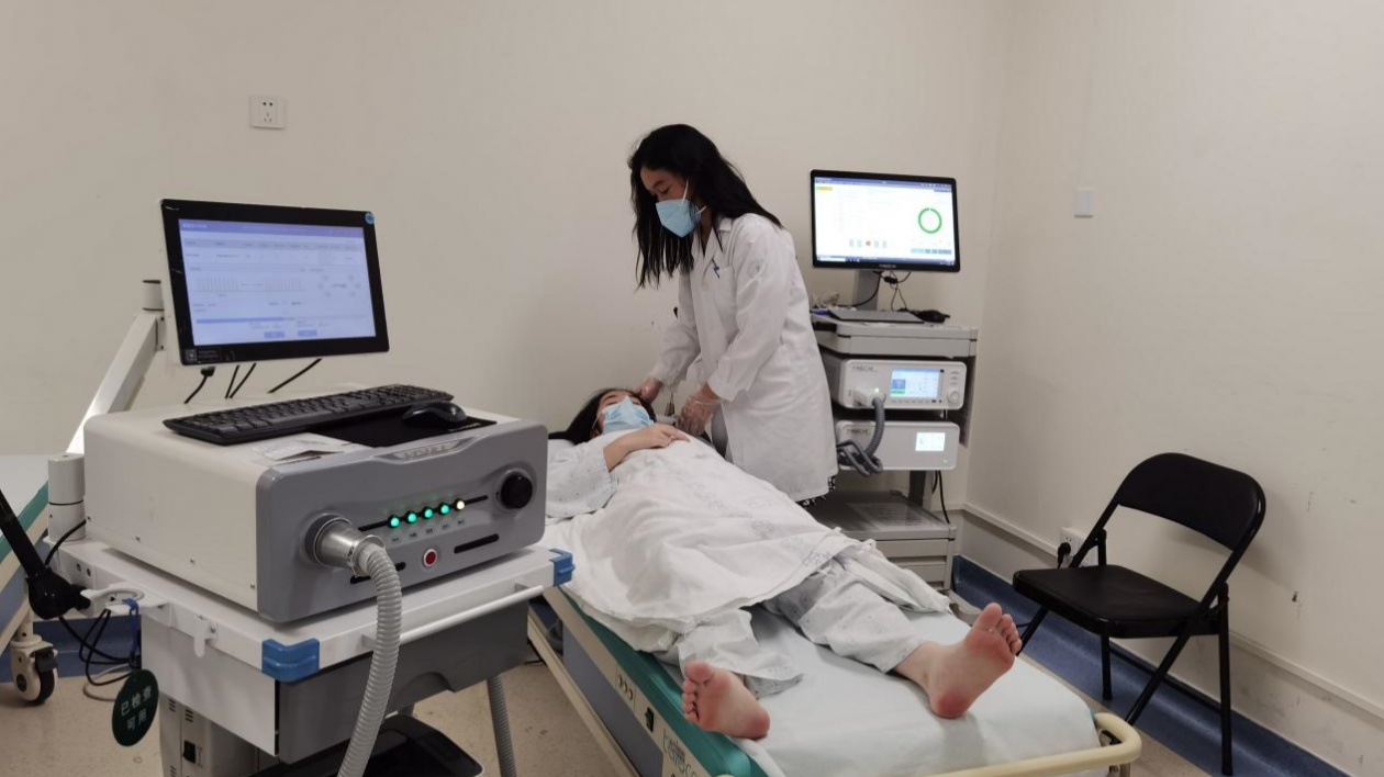 國(guó)內(nèi)首次突破！深圳人民醫(yī)院創(chuàng)新療法成功逆轉(zhuǎn)早期阿爾茨海默癥