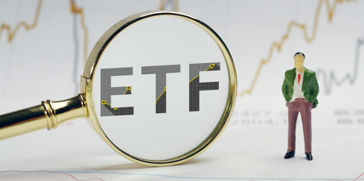 【財通AH】近年中國ETF創(chuàng)新加速 總規(guī)模突破2.7萬億元