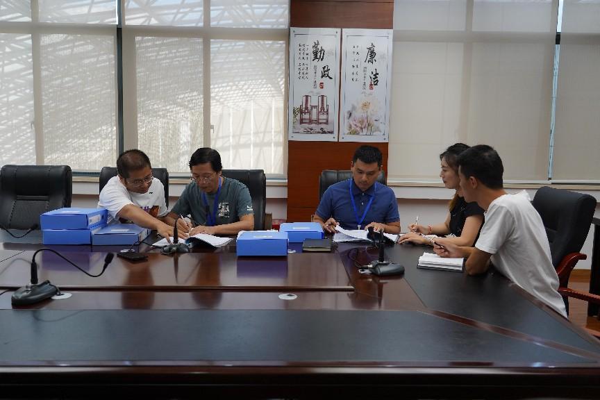 皖屯溪區(qū)紀委監(jiān)委：強化監(jiān)督首責  讓老年餐「暖胃」更「暖心」