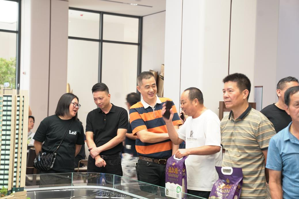 前海灣上，11號快線|創(chuàng)意樣板間精彩綻放