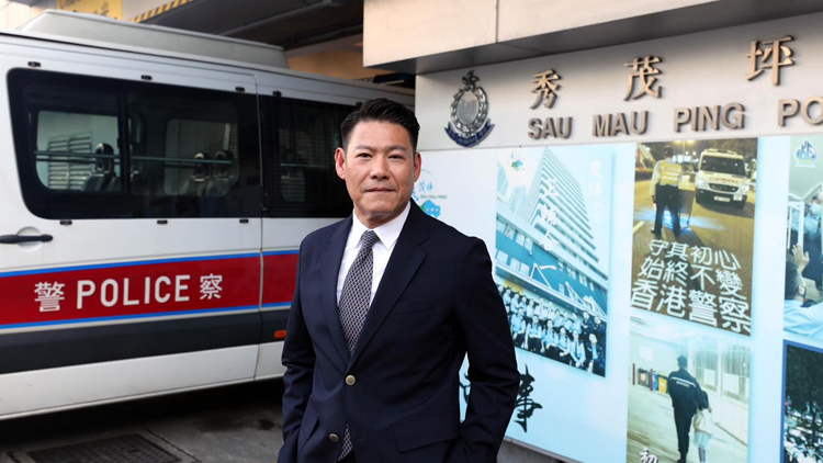 生日碰上國(guó)慶日 警民關(guān)係士沙細(xì)訴多年情