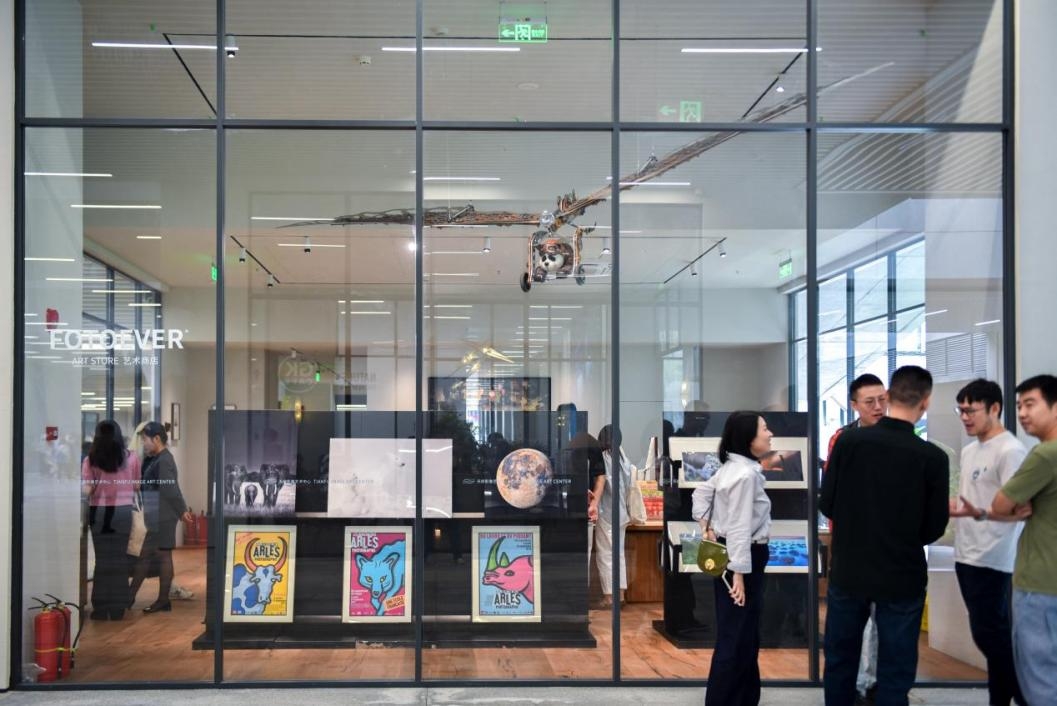 打造文化交融平臺提升文化軟實力 四川天府新區(qū)天府藝術(shù)長廊開街