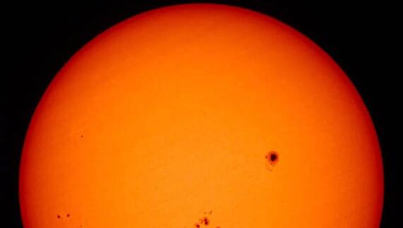 今明兩晚可能發(fā)生大地磁暴 對(duì)我們有何影響？