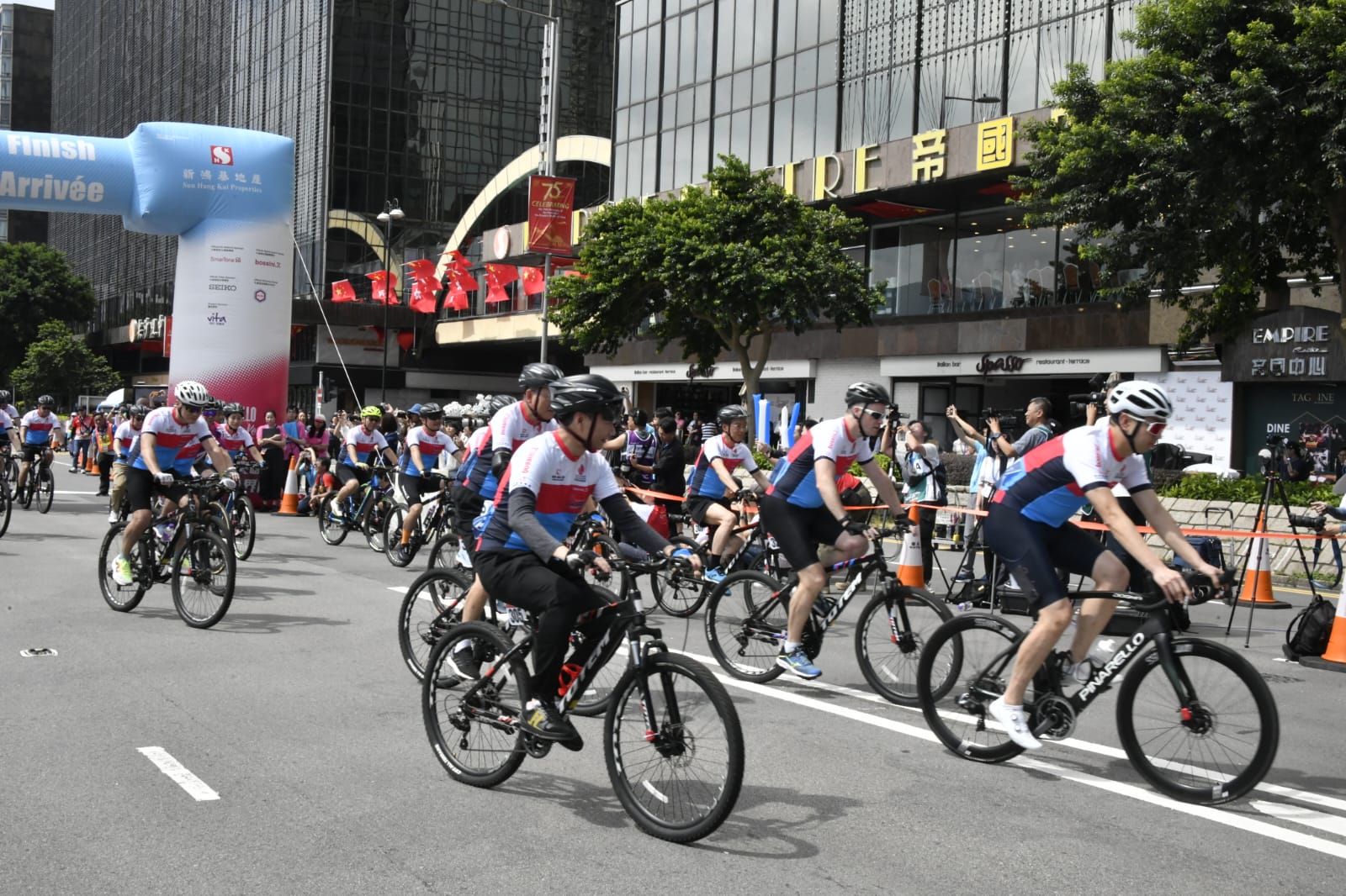 【商報(bào)時(shí)評(píng)】體育盛事 美景無(wú)限