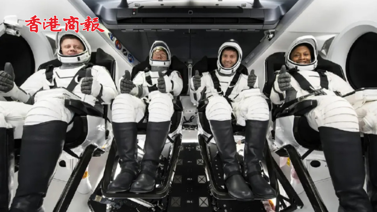 有片 | 終於回家！滯留太空的美航天員離開空間站返回地球