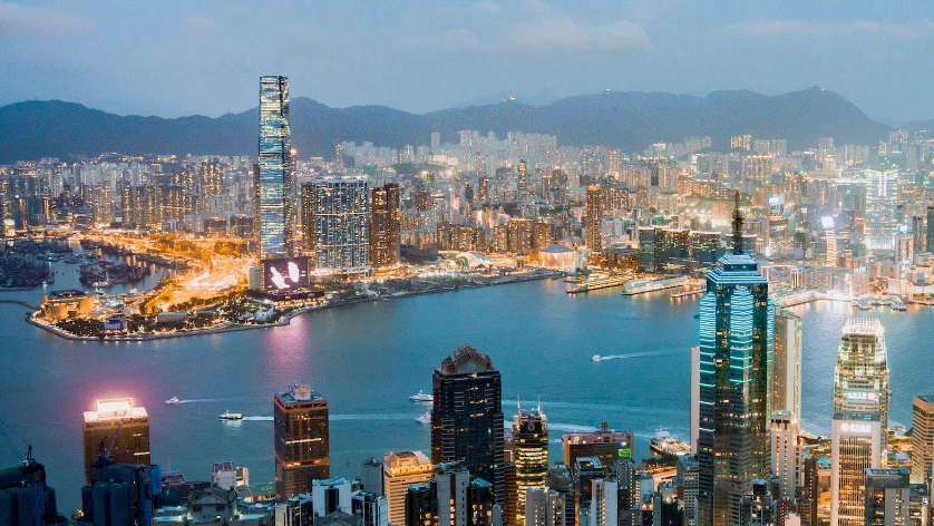 【來論】堅(jiān)定制度自信 為國為港再立新功